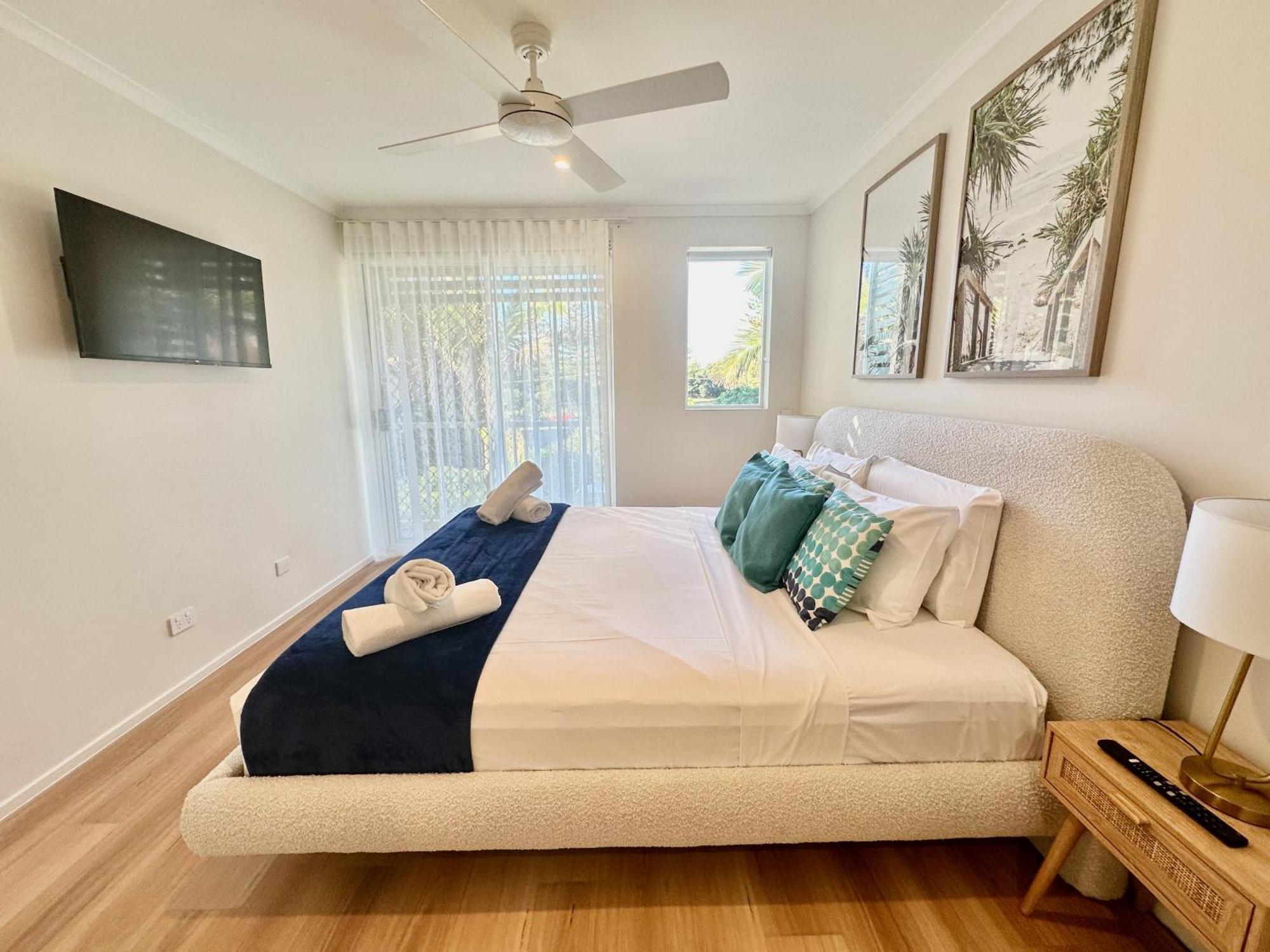 Diamond 100 * Gold Coast